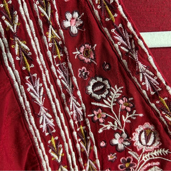 Knox Rose Long Sleeve Embroidered Blouse size M. - Picture 3 of 9